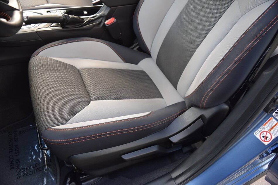 Used 2018 Subaru Crosstrek 2.0i Premium w/ Eyesight System AWD/4WD image 38