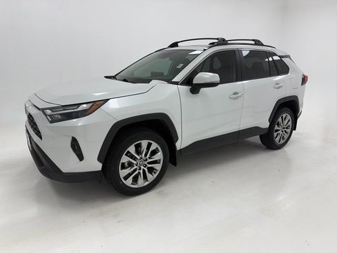 Used 2024 Toyota RAV4 XLE Premium w/ Weather Package image 5