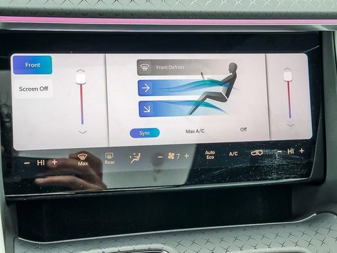 Used 2025 Jeep Wagoneer S Limited image 18