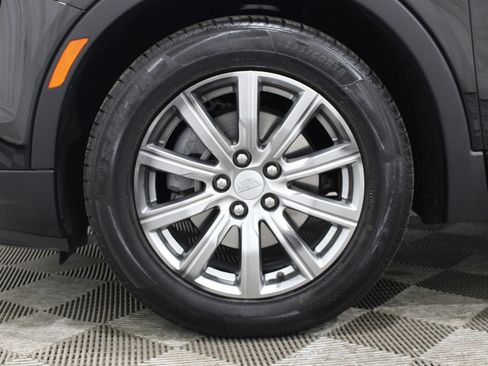 Used 2021 Cadillac XT4 Premium Luxury image 39