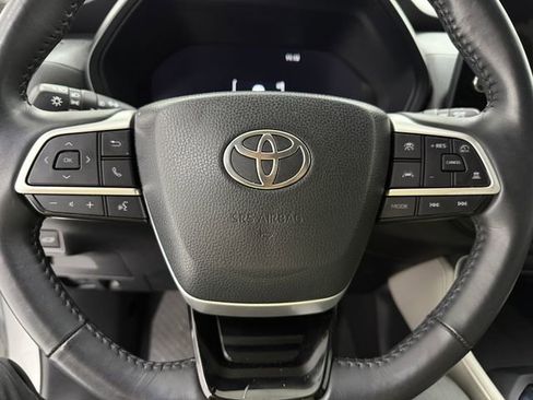 Used 2024 Toyota Grand Highlander FWD image 9
