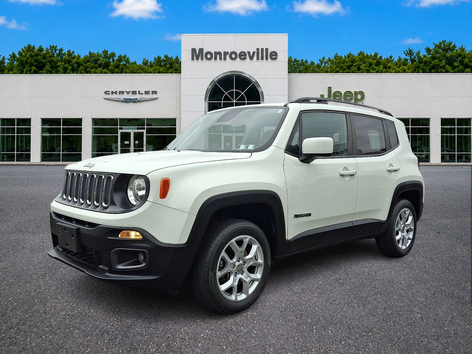 Certified 2018 Jeep Renegade Latitude AWD/4WD image 1