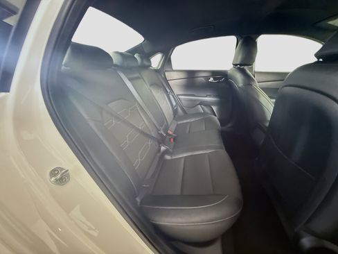 Used 2021 Kia Forte GT-Line image 27