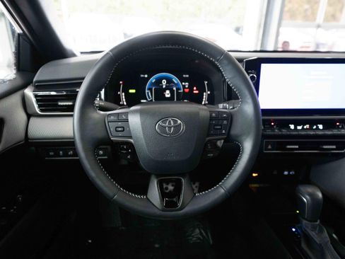 Certified 2025 Toyota Camry SE w/ Multimedia Upgrade Package image 22