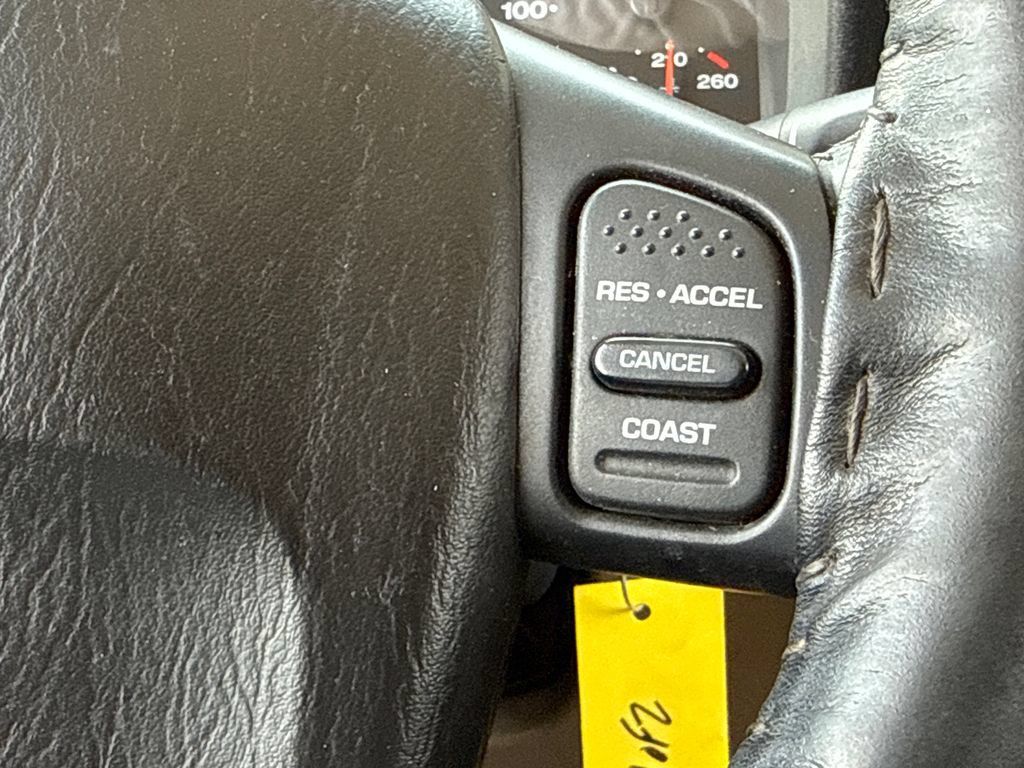 Used 2005 Jeep Wrangler Unlimited Rubicon w/ Sahara Edition Group AWD/4WD image 28