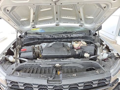 Used 2022 Chevrolet Silverado 1500 Custom Trail Boss w/ LPO, Dark Essentials Package AWD/4WD image 76
