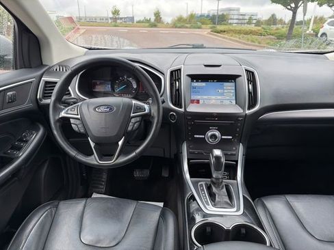 Used 2018 Ford Edge Titanium AWD/4WD image 27