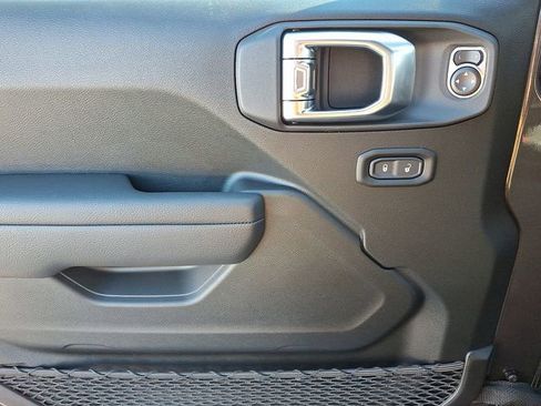 New 2026 Jeep Wrangler Unlimited Sport AWD/4WD image 9