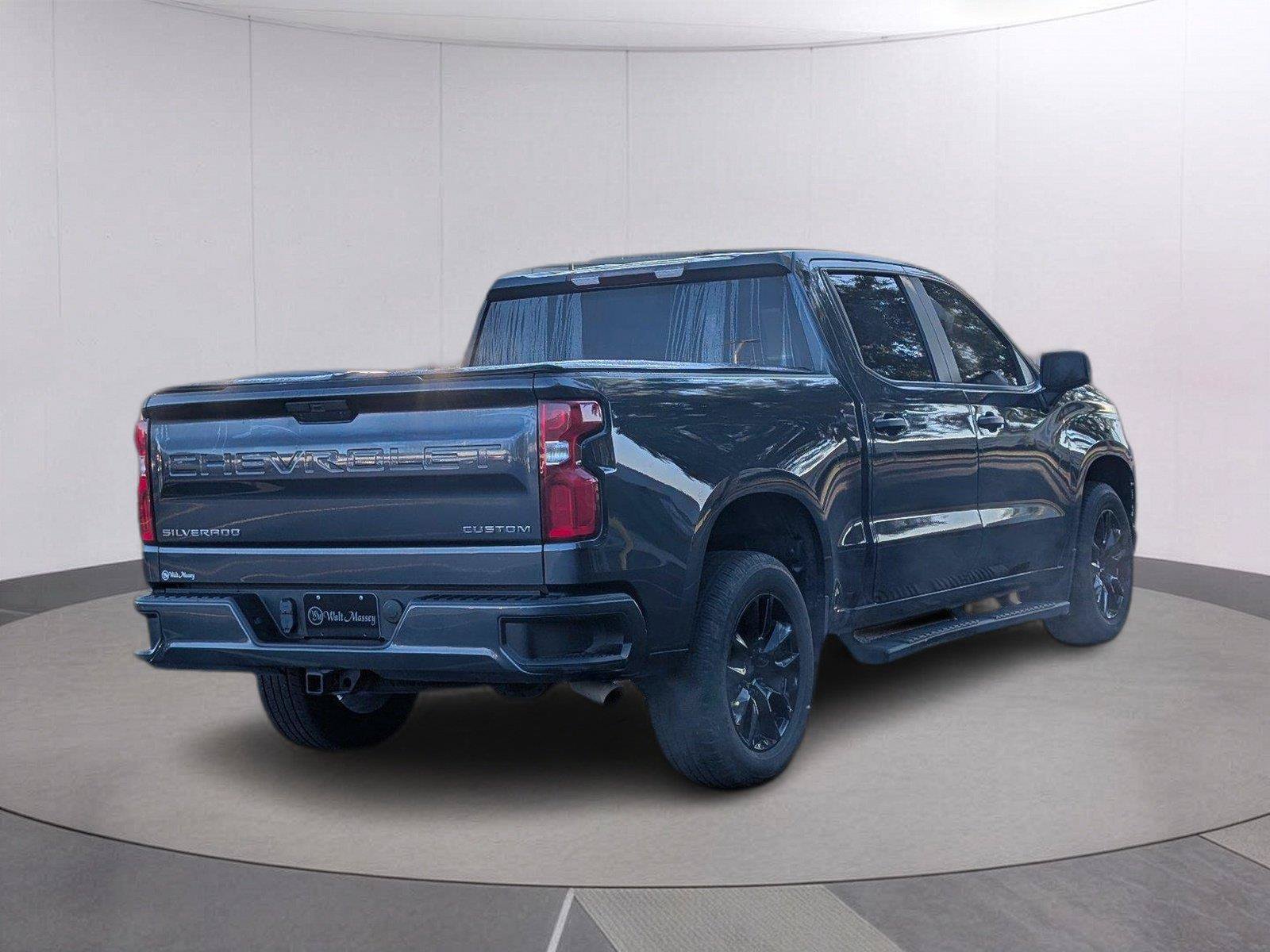 Used 2022 Chevrolet Silverado 1500 Custom w/ Safety Confidence Package RWD image 7