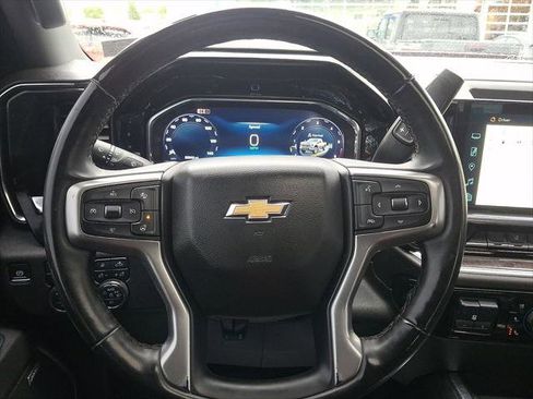 Used 2025 Chevrolet Silverado 2500 LTZ w/ LTZ Convenience Package AWD/4WD image 21
