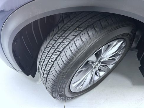 Certified 2024 MAZDA CX-90 Plug-In Hybrid w/ Preferred image 25