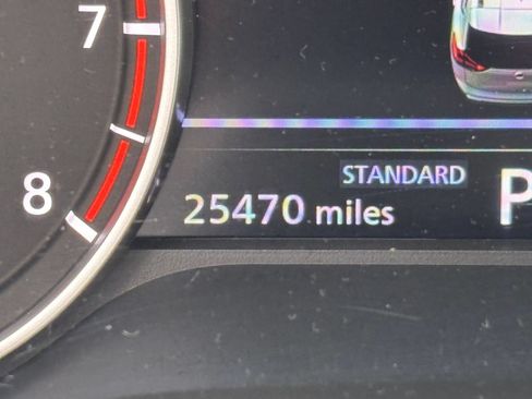 Used 2025 Nissan Rogue SV FWD image 20