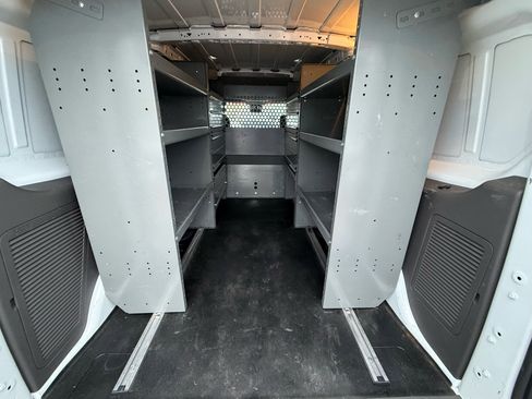 Used 2022 Ford Transit Connect XL image 34