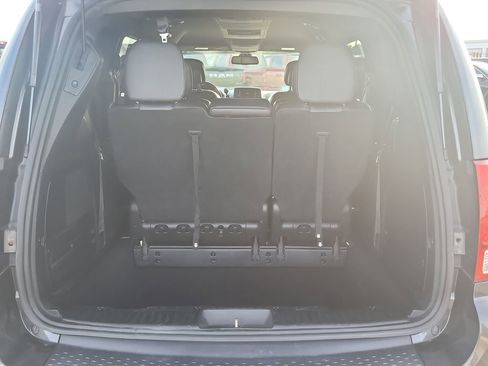 Used 2018 Dodge Grand Caravan GT image 8