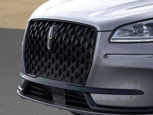 New 2026 Lincoln Corsair Reserve w/ Jet Appearance Package AWD/4WD image 18