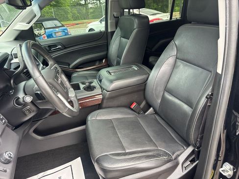 Used 2017 GMC Yukon XL SLT RWD image 13