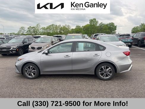 Certified 2023 Kia Forte LXS FWD image 9