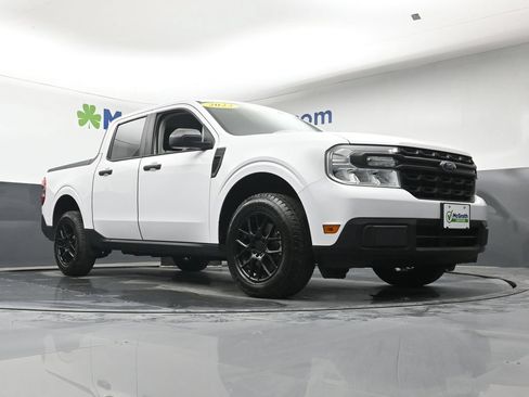 Used 2023 Ford Maverick XL FWD image 26