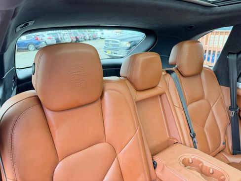 Used 2016 Porsche Cayenne GTS AWD/4WD image 46