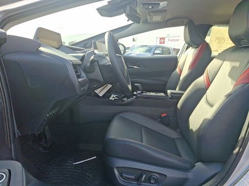 New 2026 Toyota Prius Plug-In Hybrid image 11