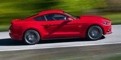 Used 2015 Ford Mustang GT Premium RWD image 1