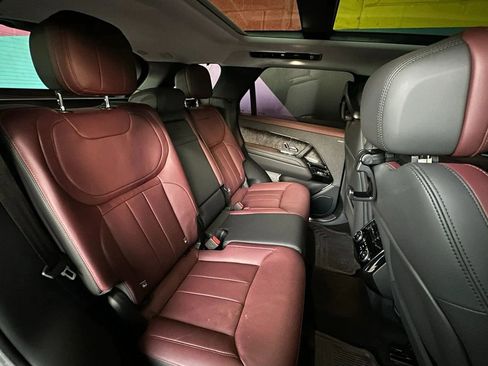 Used 2023 Land Rover Range Rover Sport SE Dynamic image 7