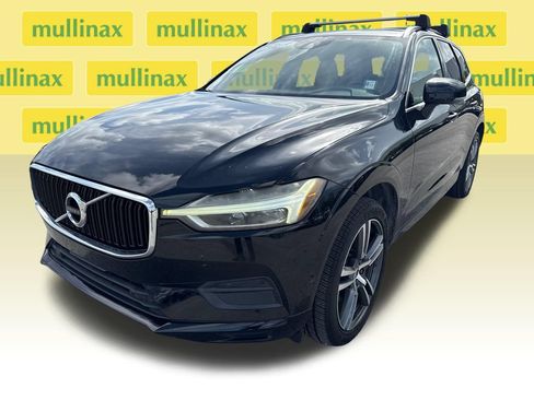 Used 2019 Volvo XC60 T5 Momentum w/ Premium Package AWD/4WD image 10
