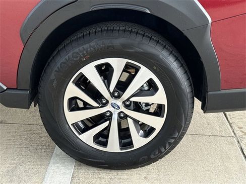 Certified 2025 Subaru Outback Premium image 12