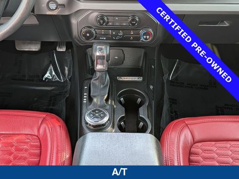 Used 2022 Ford Bronco 4-Door AWD/4WD image 17