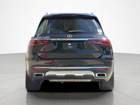 Used 2026 Mercedes-Benz GLS 450 4MATIC image 4