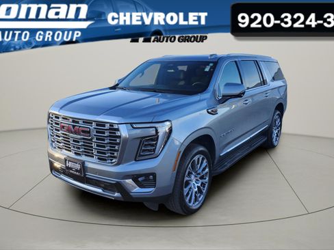 Used 2025 GMC Yukon XL Denali image 1