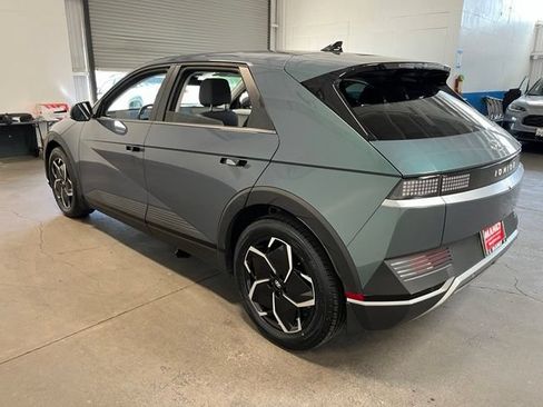 Used 2024 Hyundai Ioniq 5 SEL RWD image 4