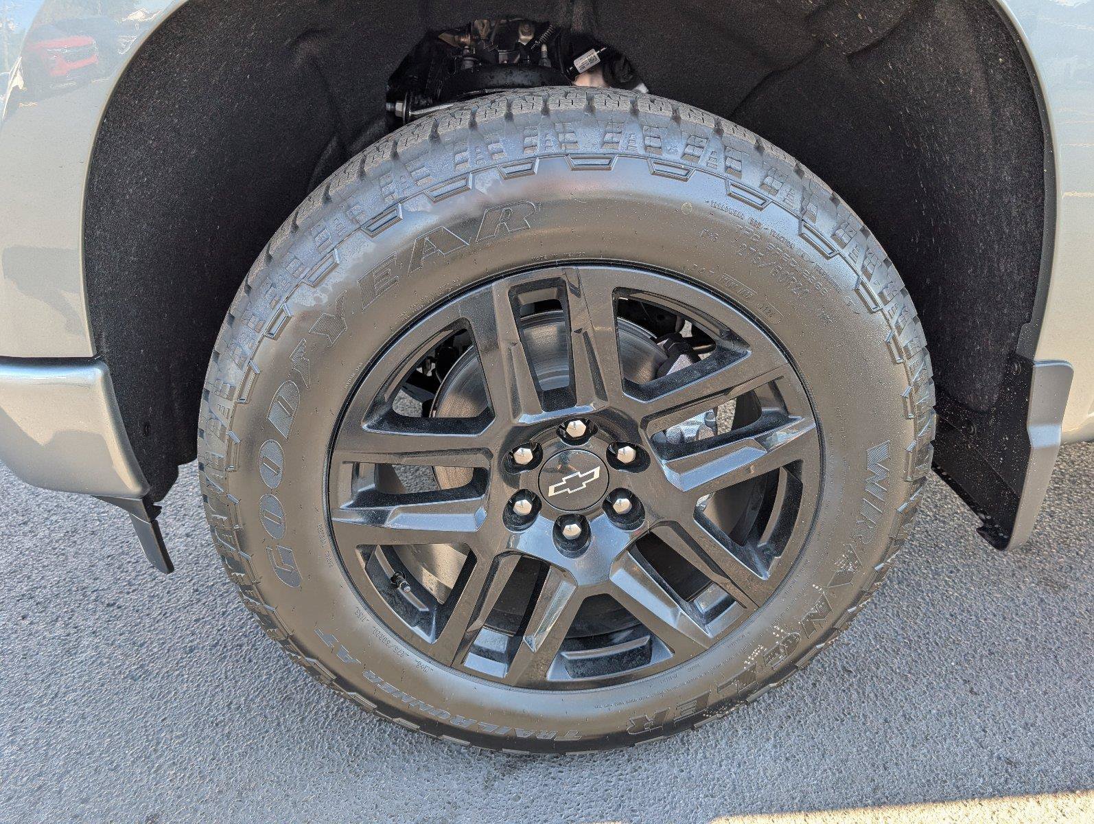 New 2026 Chevrolet Silverado 1500 RST w/ RST All Star Premium Package AWD/4WD image 11