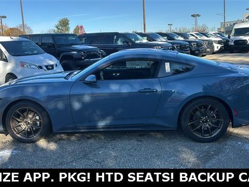 New 2026 Ford Mustang Coupe image 3