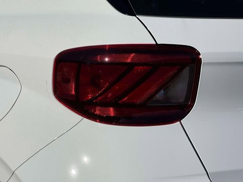 New 2026 Hyundai Venue FWD image 8