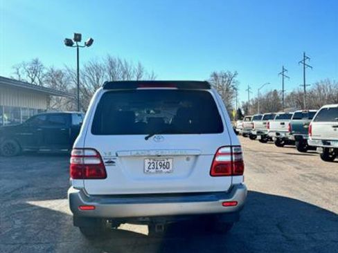 Used 2005 Toyota Land Cruiser Base image 4