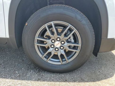 New 2026 GMC Acadia Elevation FWD image 6