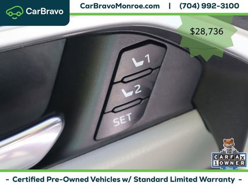 Used 2021 Toyota RAV4 XLE Premium FWD image 15