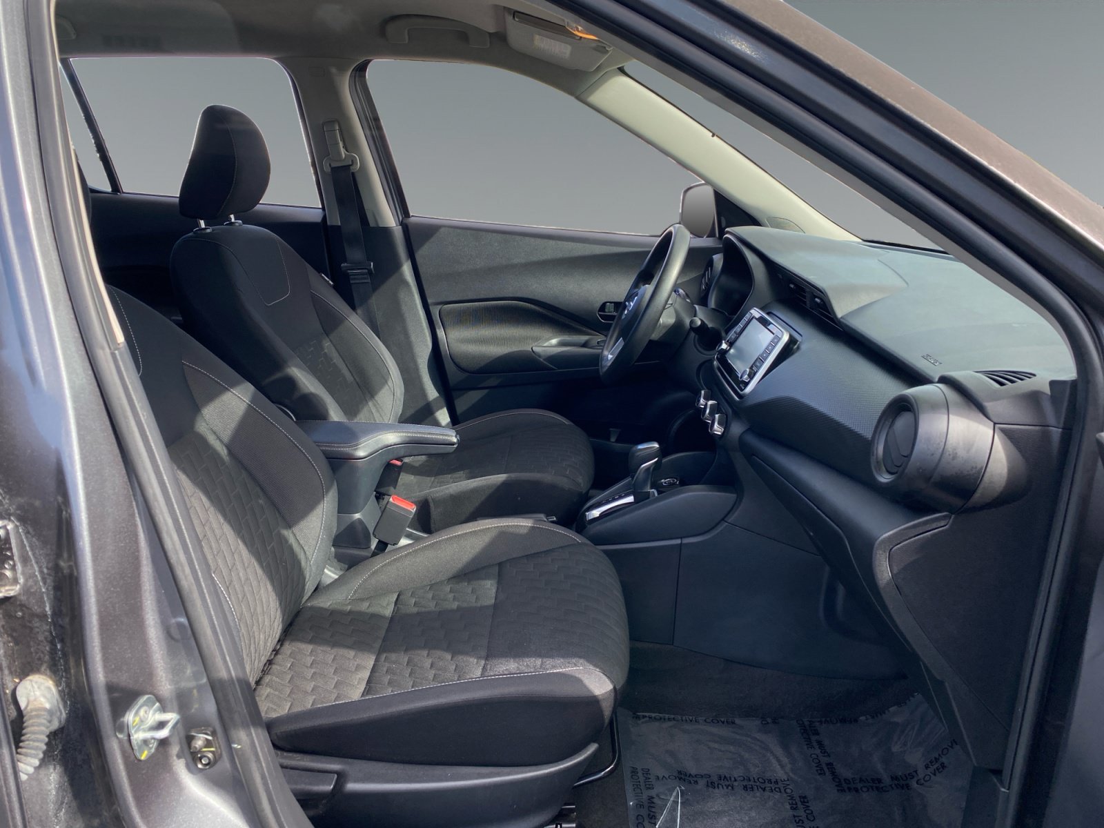 Used 2021 Nissan Kicks S FWD image 15
