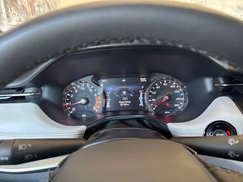 Used 2025 Jeep Compass Limited AWD/4WD image 41