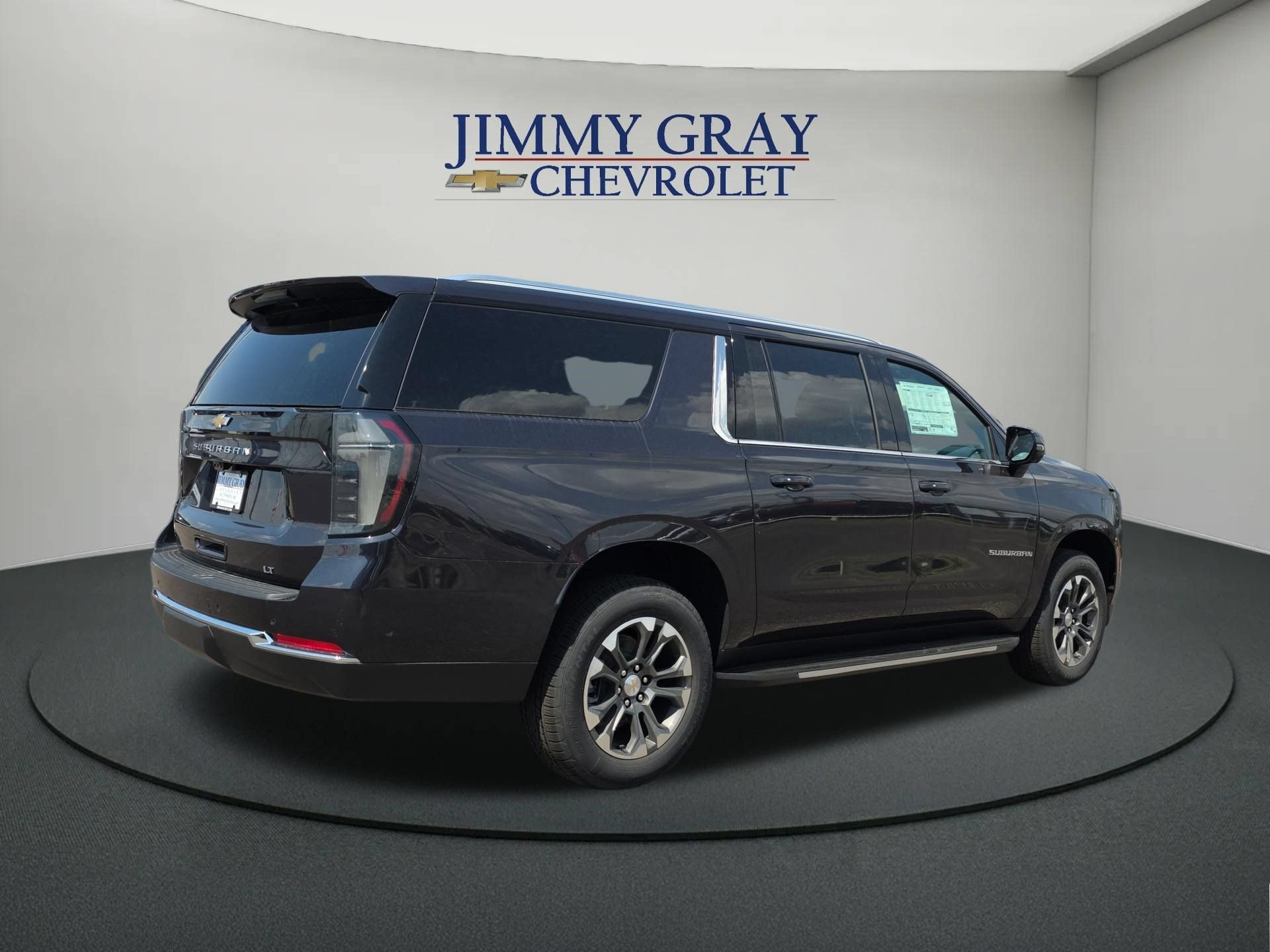 New 2026 Chevrolet Suburban LT w/ Advanced Technology Package AWD/4WD image 5
