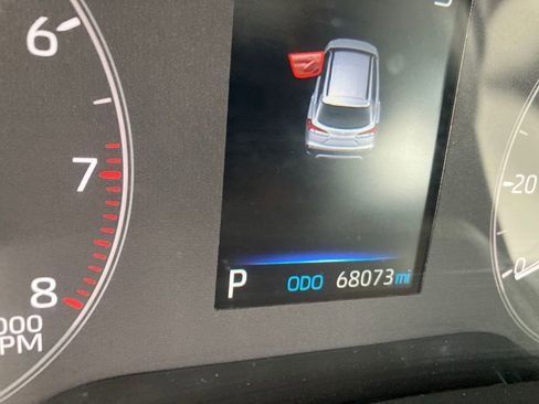 Used 2023 Toyota Corolla Cross L AWD/4WD image 20