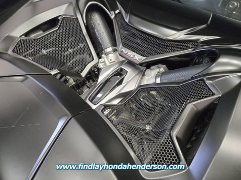 Used 2017 Acura NSX AWD/4WD image 32