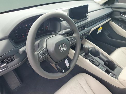 New 2025 Honda Accord SE image 14