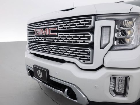Used 2020 GMC Sierra 2500 Denali w/ Denali Ultimate Package AWD/4WD image 15