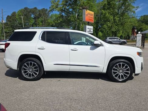 Used 2023 GMC Acadia Denali AWD/4WD image 6