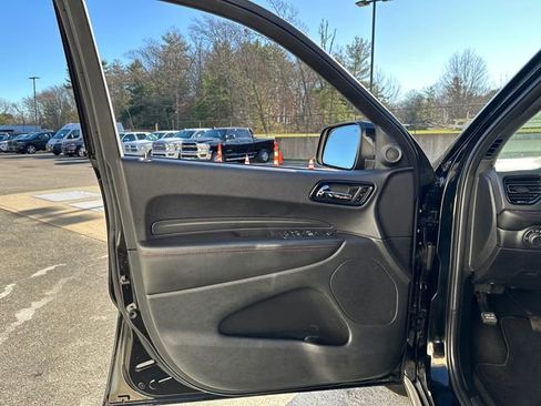 Certified 2024 Dodge Durango R/T w/ Tow 'N Go Package image 29