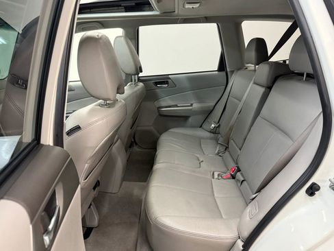 Used 2010 Subaru Forester 2.5X Limited image 18