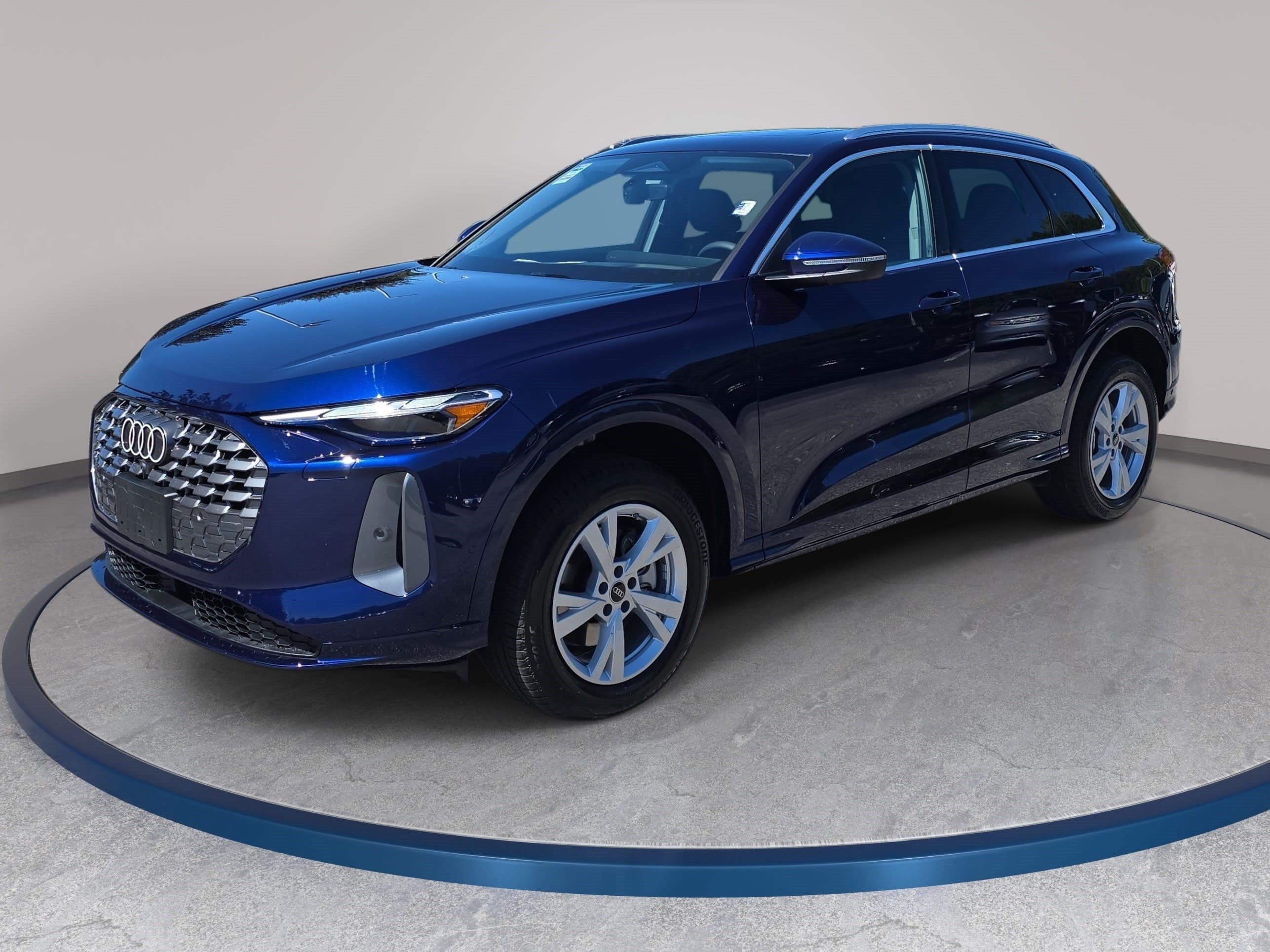 New 2026 Audi Q5 Premium AWD/4WD image 1