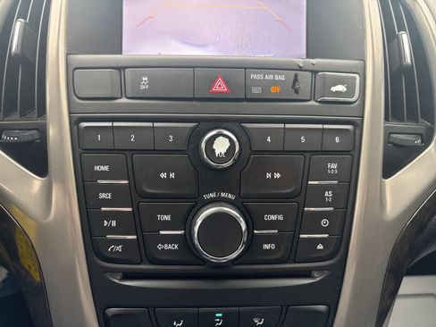 Used 2015 Buick Verano FWD image 23